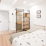 Casa Trueba, Centro Gros, Reformado Y Con Desayuno *